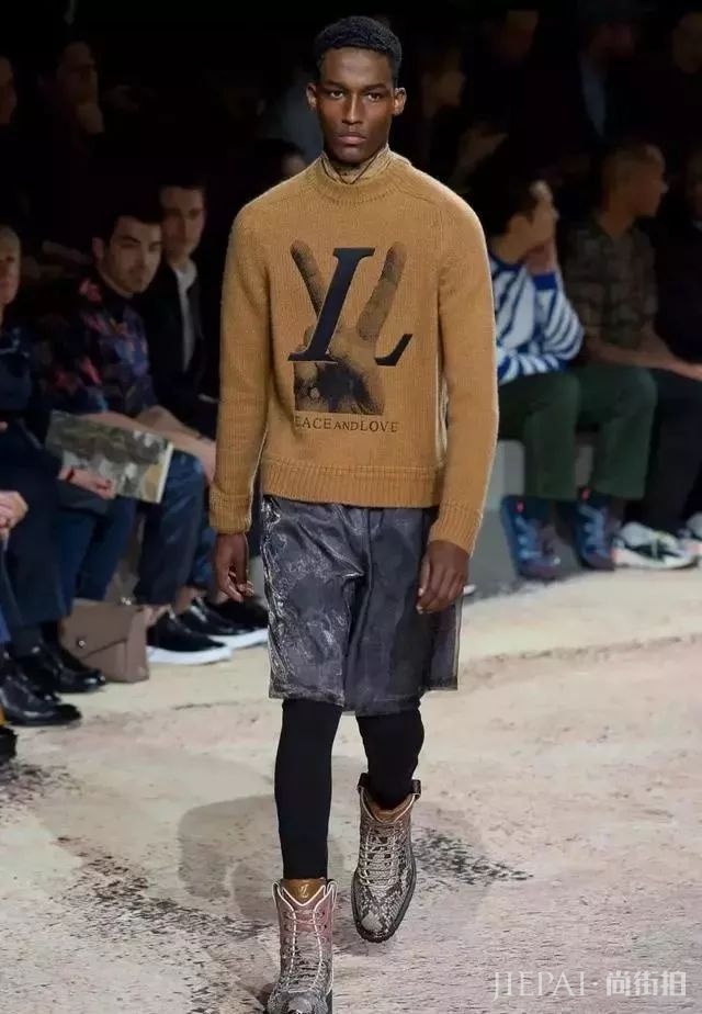 一件毛衣就让你轻易就成为暖男！