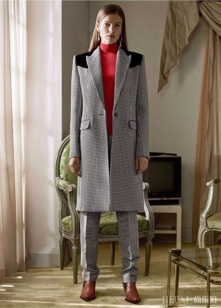 这个秋冬 我们为你推荐好看的50双短靴