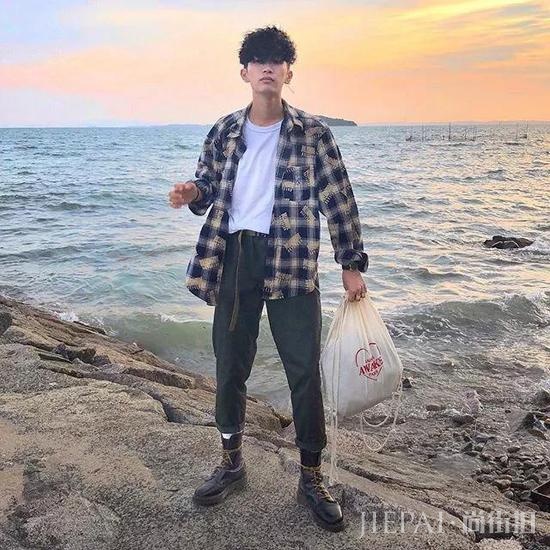 日本小哥爆红 这是我见过最好看的日系男生穿搭了