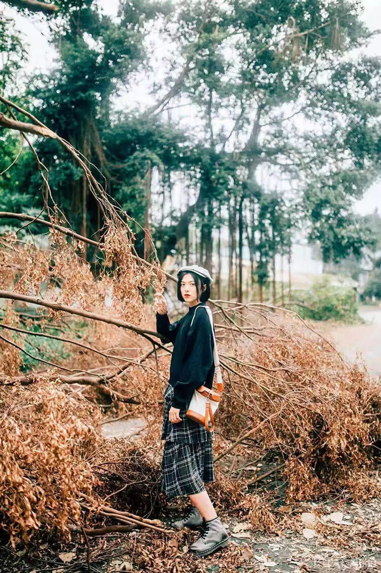 深秋搭配风格，日系与英伦，你会PICK谁？