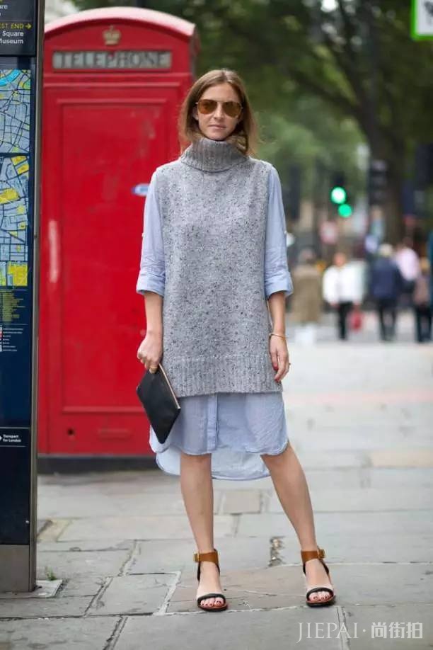 今年流行这样穿毛衣，不懂你就out了！