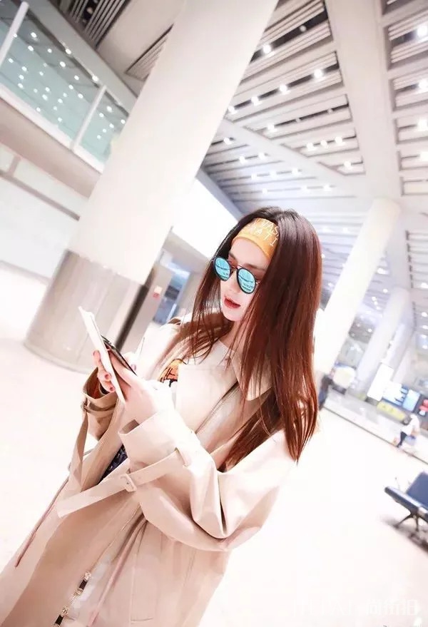 你对时尚可能还没有戚薇女儿懂得多!?