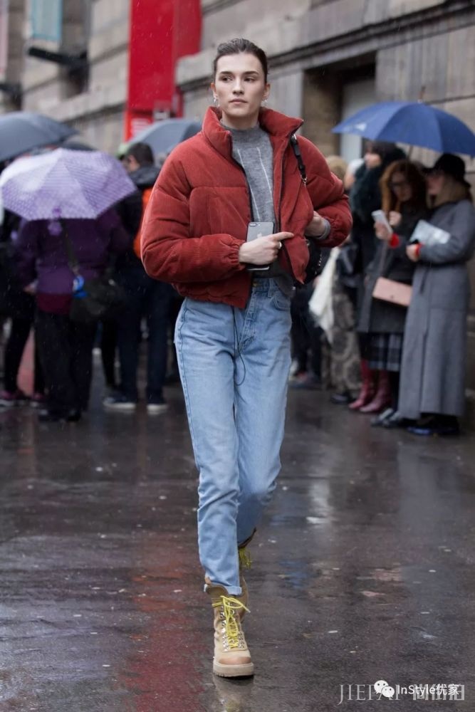 天气冷了 再时髦你也需要一件羽绒服过冬