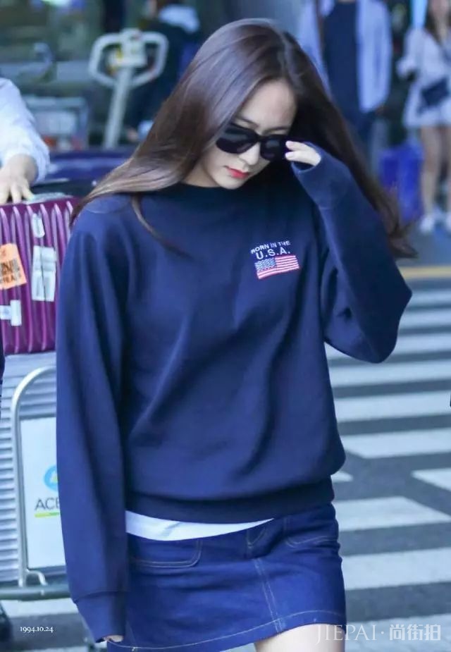 郑秀晶的私服真是帅气，迷人的存在！