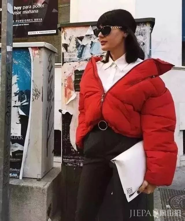 一件短外套+下装，最显“高瘦美”的时髦穿搭！