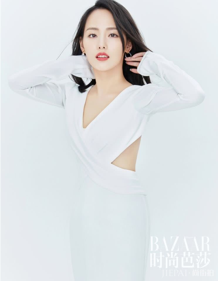 生了二胎美得仍像18岁，哪个冻龄神器霸占了张嘉倪梳妆台C位？