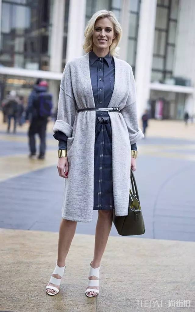 衬衫也是凹造型利器，让你看起来更加精神干练！