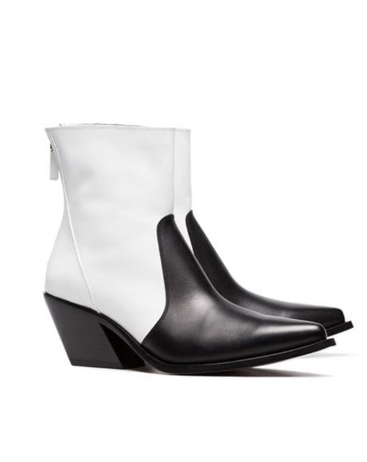 这个秋冬 我们为你推荐好看的50双短靴