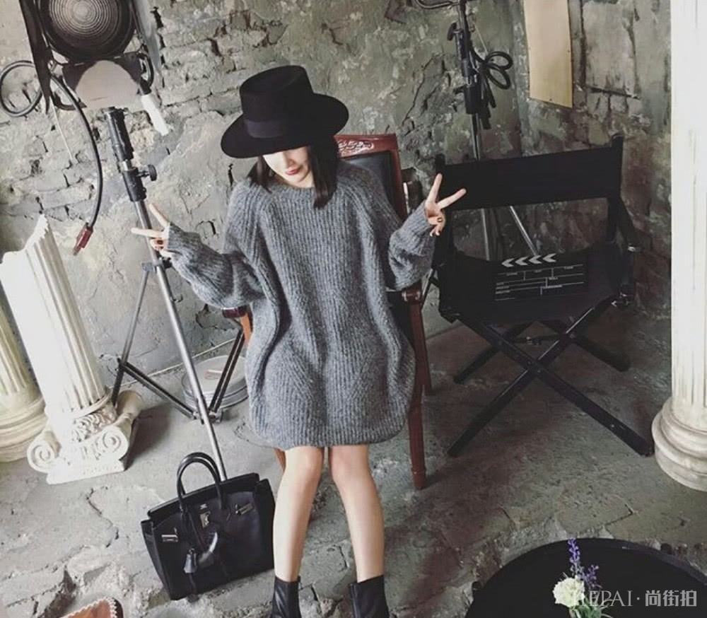 这些毛衣这么穿翻倍好看，小姐姐们来看看！
