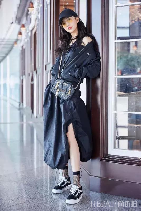 潮不潮，不看颜值，看袜子！