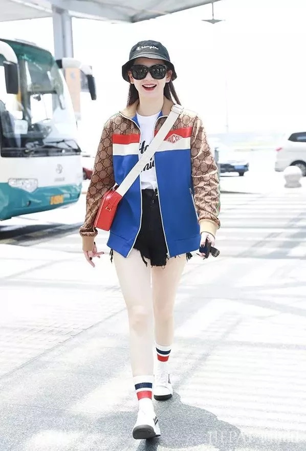 你对时尚可能还没有戚薇女儿懂得多!?