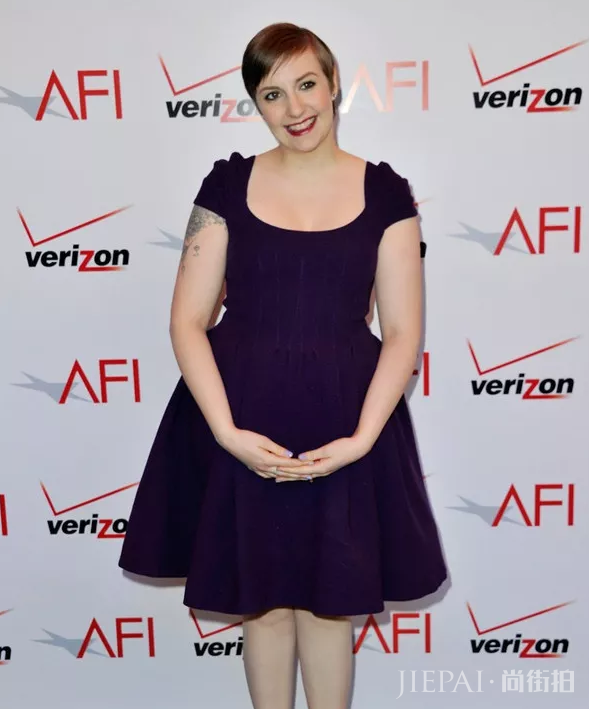 太胖、胸小、太矮……女生那些体形的小烦恼，用服装搭配化解它