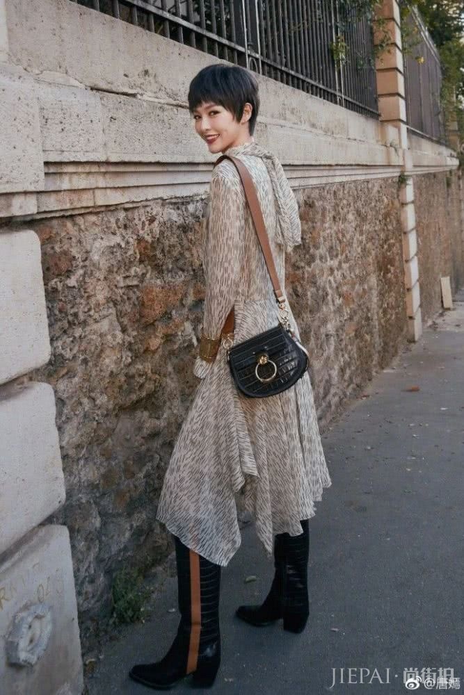 这个秋冬 我们为你推荐好看的50双短靴