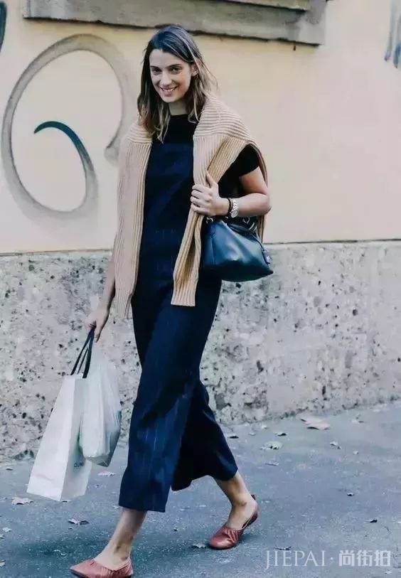 秋冬“毛衣+毛衣”,盘活你的衣橱