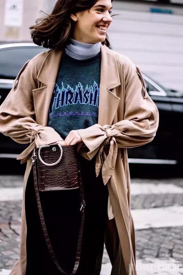 还在发愁今年冬天穿什么？卫衣这个单品简直太时髦