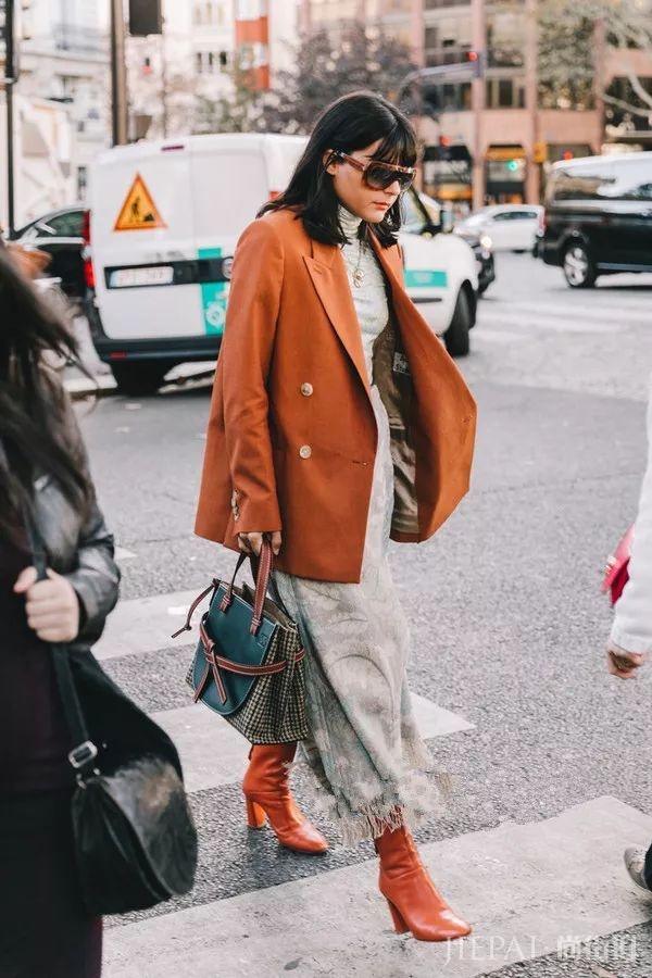 让你冬季暖10度的柿子色系了解一下!