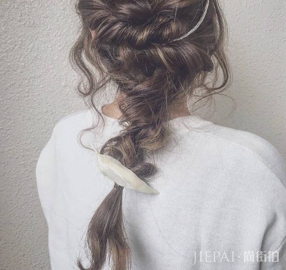 满大街都是半丸子头，我决定美的跟你不一样