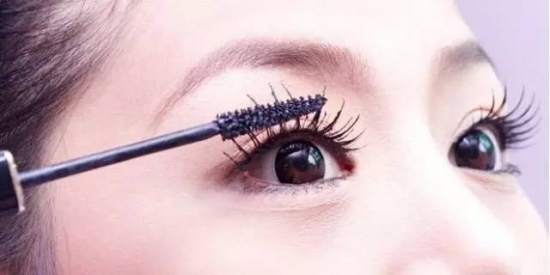 各种化妆小技巧 让你底妆持久又漂亮