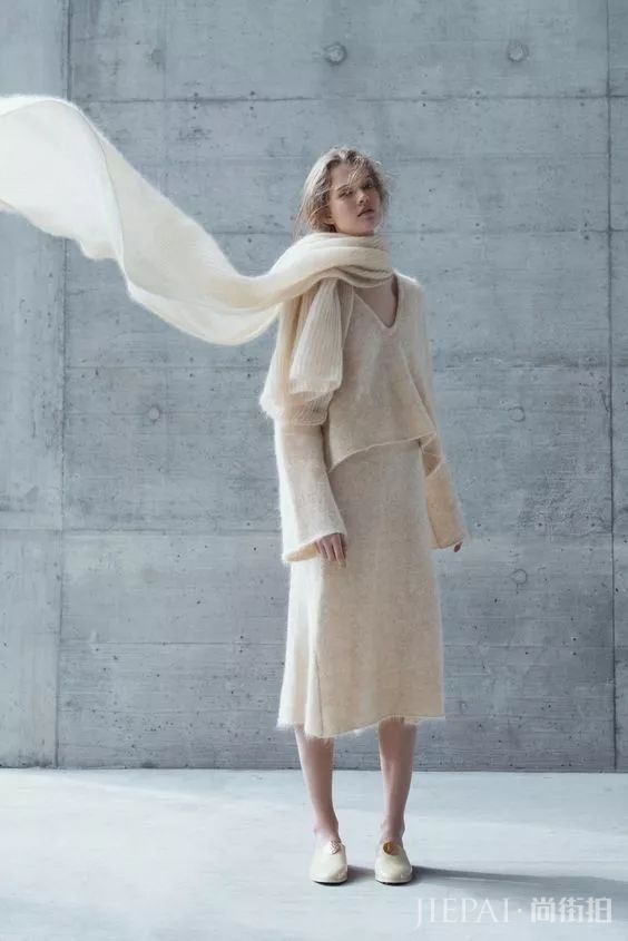 今冬最火的裙子，让你时髦一整冬