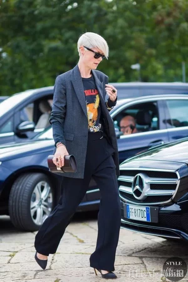 欧美街拍 穿上西装就帅气十足