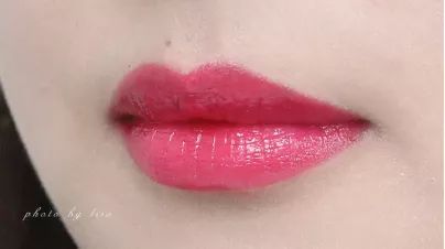 夏季适合什么颜色的口红颜色 这些都是夏天必备的口红