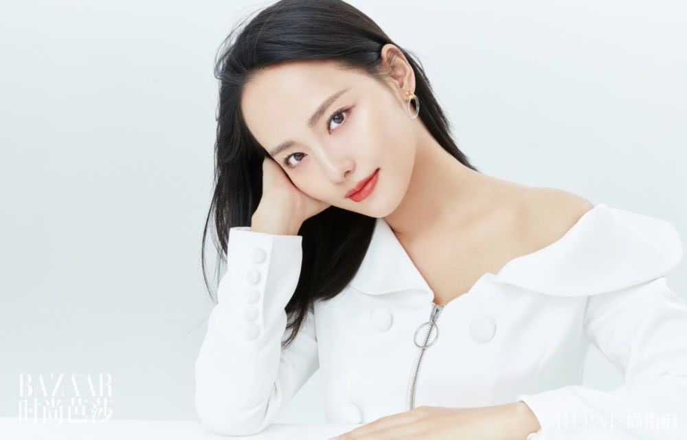 生了二胎美得仍像18岁，哪个冻龄神器霸占了张嘉倪梳妆台C位？