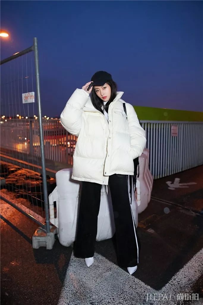 嗨！你的羽绒服从哪儿买的？