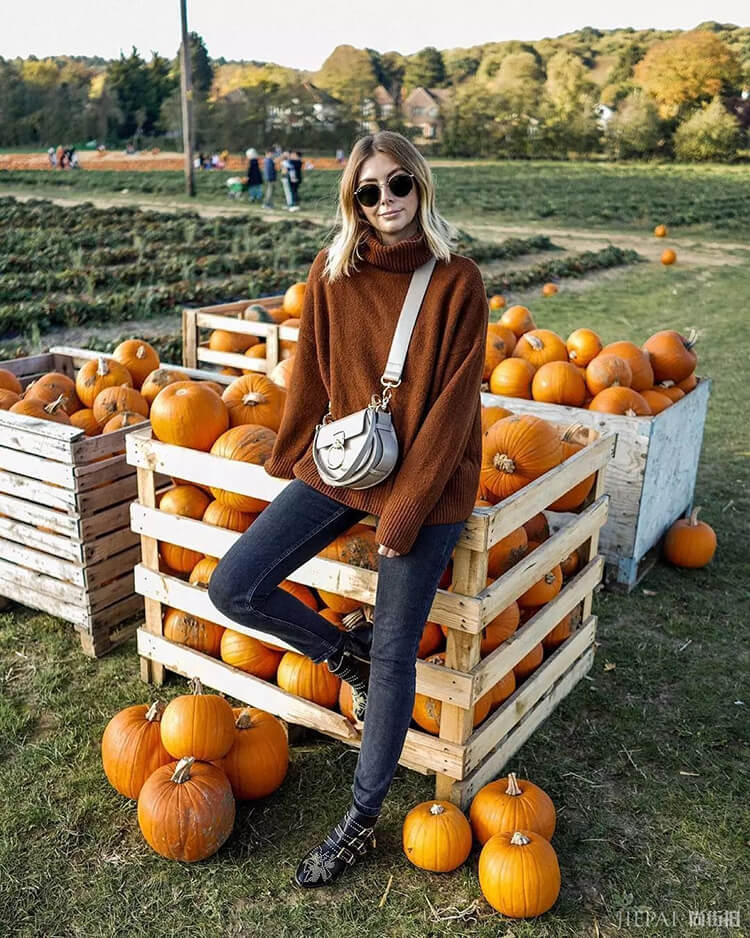 高领毛衣,外穿内搭皆相宜