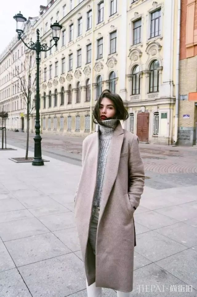 大衣那么贵,别让内搭拉低你的档次!