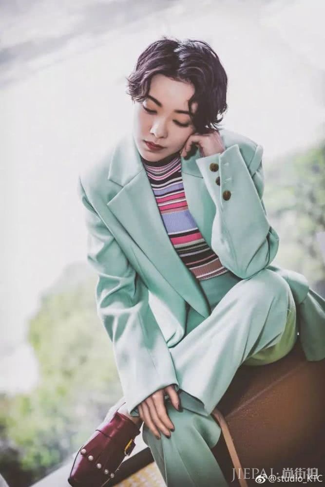 刘海能“整容”！看戚薇BABY这波操作秘密在哪？