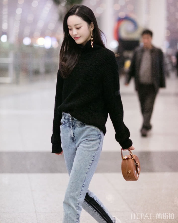 裤子大腿内侧缝“拉链”，腿快细成竹子了！