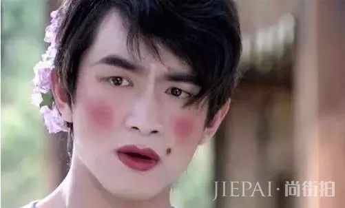 化妆误区 女生化妆这些雷区千万别踩