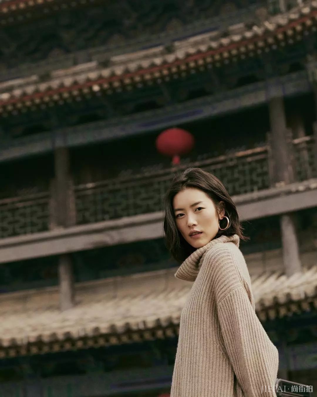 高领毛衣,外穿内搭皆相宜