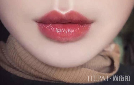 枫叶色口红适合黄皮吗 黄皮也能用的颜色