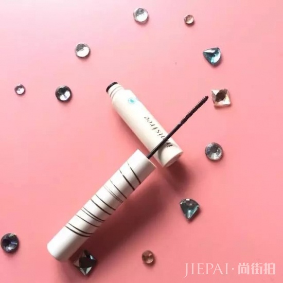 夏季黑美人怎么化妆