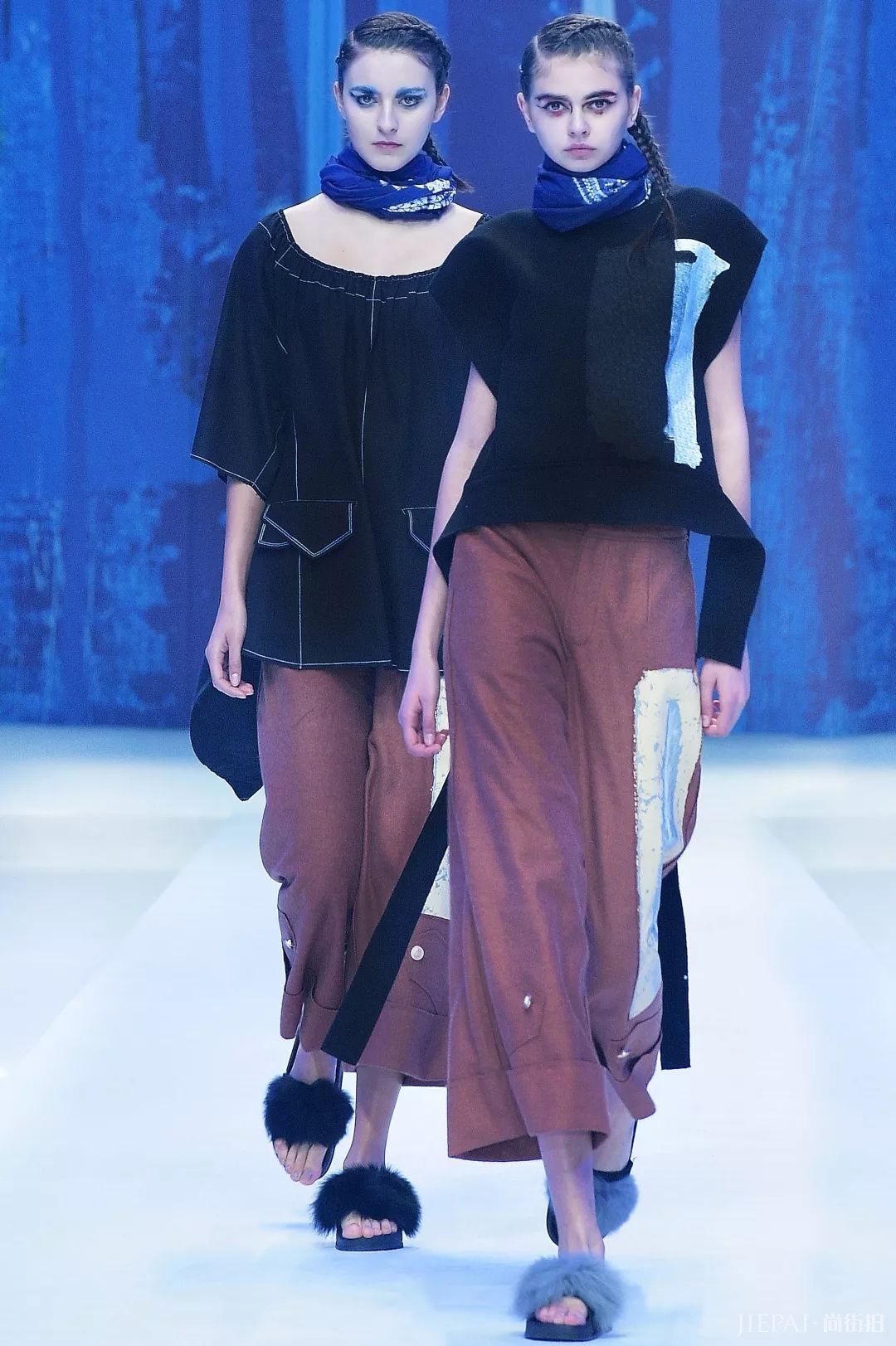 新中国风的叠搭穿法