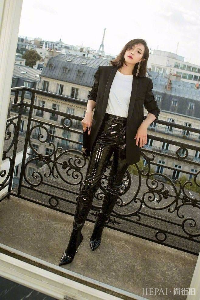 宋茜穿了条“狗啃裙”，没想到还挺好看的！