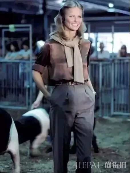 秋冬“毛衣+毛衣”,盘活你的衣橱