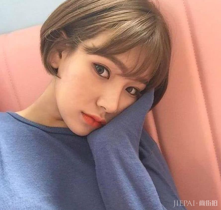 秋冬染发选这几个色，让你暖成一道光