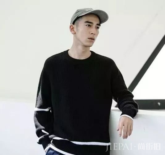 降温穿毛衣,男神们都是这样穿的!