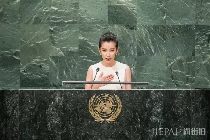 李冰冰新年愿望清单:离自己更近些…