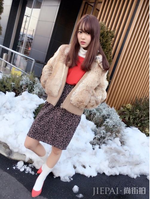 大幅提升淑女气质- 推荐"红色"系的冬季穿搭