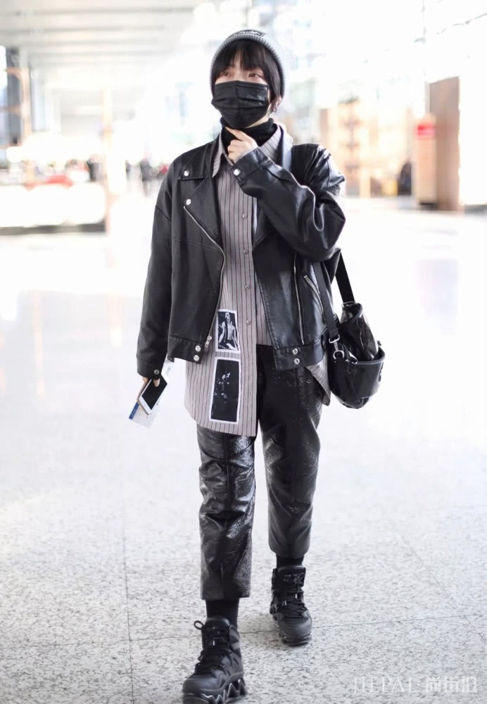 冬季太沉闷乏味?pick帅气皮衣,让你自带气场轻松上街