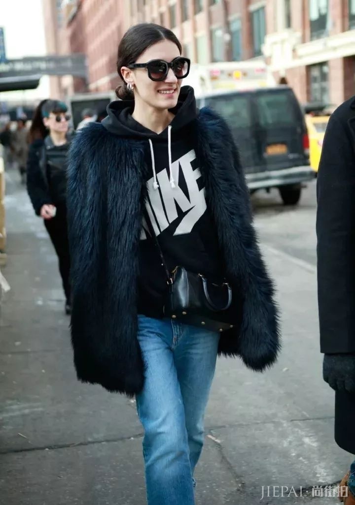 今年必火的卫衣+短外套，保暖时髦帅一整个秋冬！！