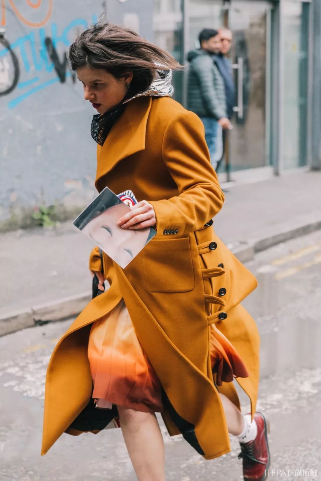 50套“大衣”Look,看完你就知道今年该买啥大衣了