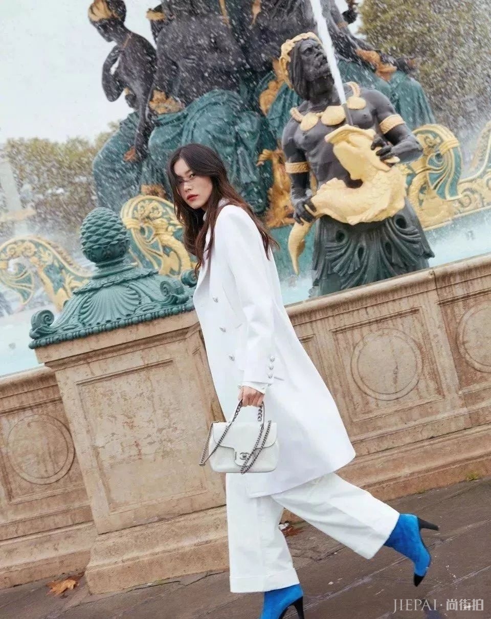 刘雯、高圆圆告诉你:秋冬必备3款万能包包,怎么搭配都会美!