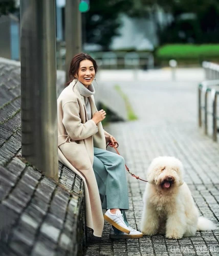 30+女生也能这么气质时尚，被她们美哭了