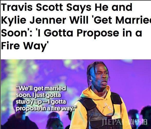 卡戴珊金小妹紧身羽毛裙像只白天鹅美翻了！