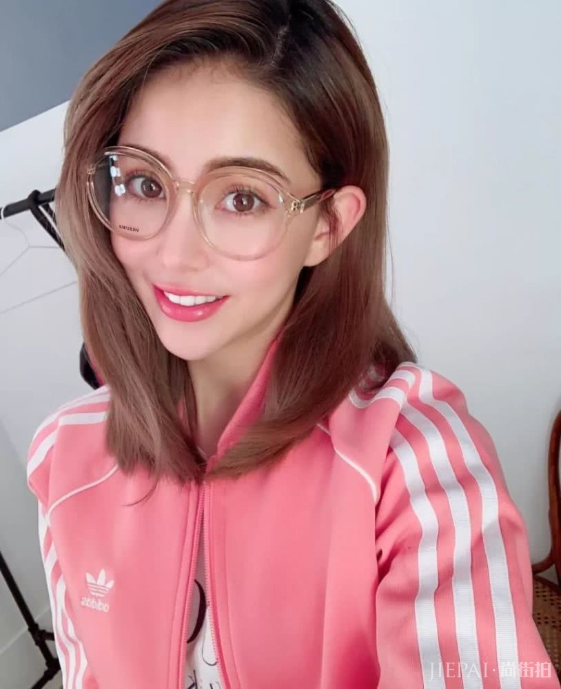 趁这些发型还没火起来,赶紧拿去找Tony,个个显脸小不挑人