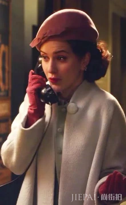 《了不起的麦瑟尔夫人》，让人上瘾的复古风